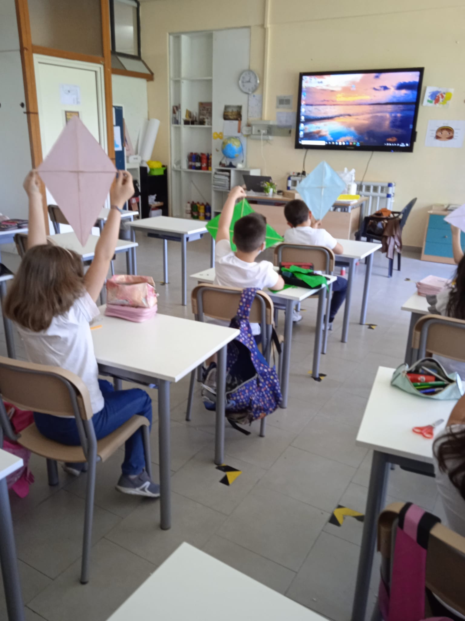 6b4361a1 2b6b 4e98 84a7 0417c309fc96